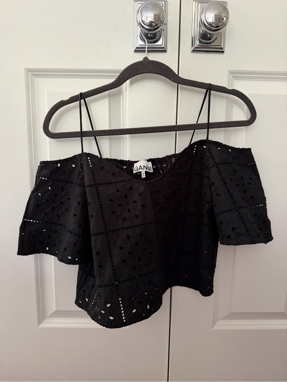 GANNI Black Eyelet Off-Shoulder Crop Top